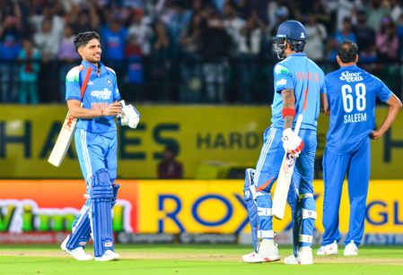 भारत बनाम अफगानिस्तान: वनडे फॉर्मेट में 8वीं बार 400 रन, संयुक्त रूप से ‘नंबर-1’ बनी टीम इंडिया