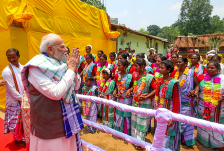 प्रधानमंत्री मोदी ने ओडिशा को दी 47,600 करोड़ रुपए की सौगात, किया विभिन्न विकास परियोजनाओं का उद्घाटन एवं शिलान्यास