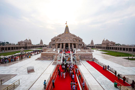 राम मंदिर चढ़ावा मामला: एफआईआर में नामजद आठ आरोपी कौन, क्या थी उनकी भूमिका?