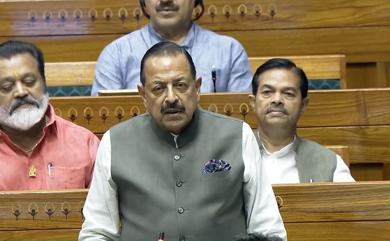 Paper Leak Debate: जितेंद्र सिंह ने लोकसभा में कांग्रेस सरकारों पर साधा निशाना